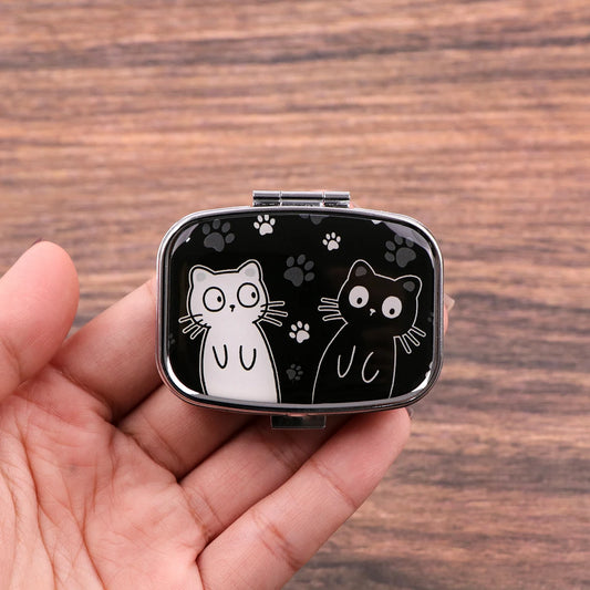 Cute Cats Pill Box Divided Metal Square Animals Tiger Birds Pill Box Travel Portable Medicine Case