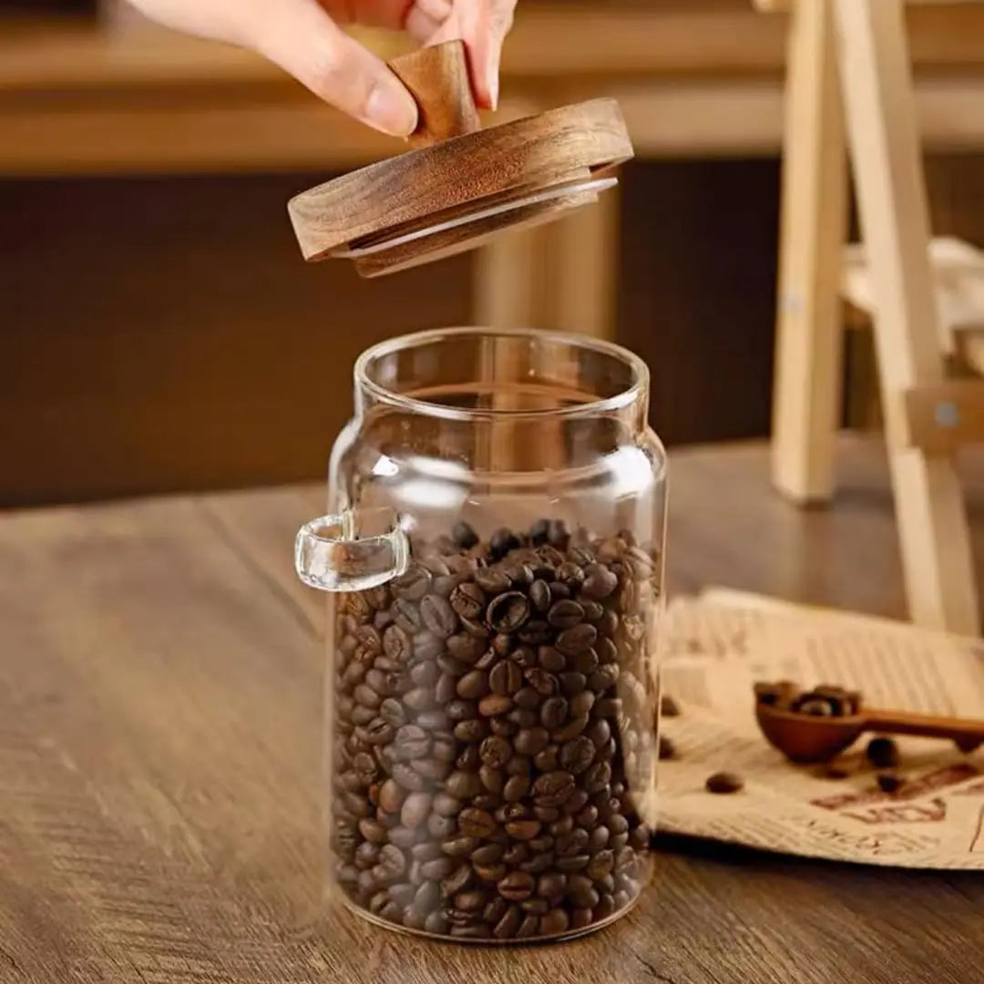Glass Jar with Wooden Lid and Spoon, 20.3oz Food Storage Containers Coffee Jar Coffee Grounds Container,